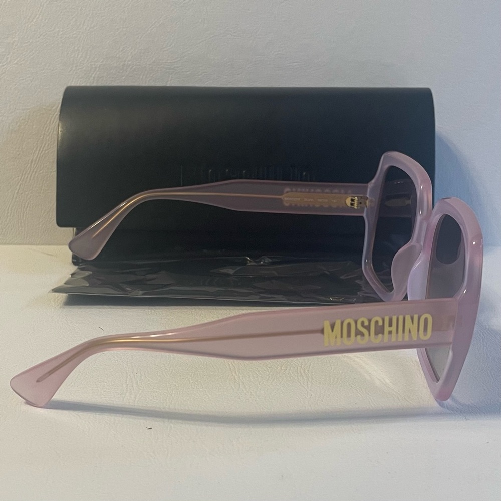 New Moschino Pink Sunglasses - Picture 3 of 6